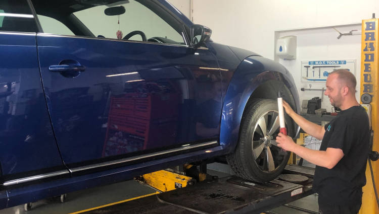 MOT & Service Centre Wisborough Green - MOT Tests and Servicing